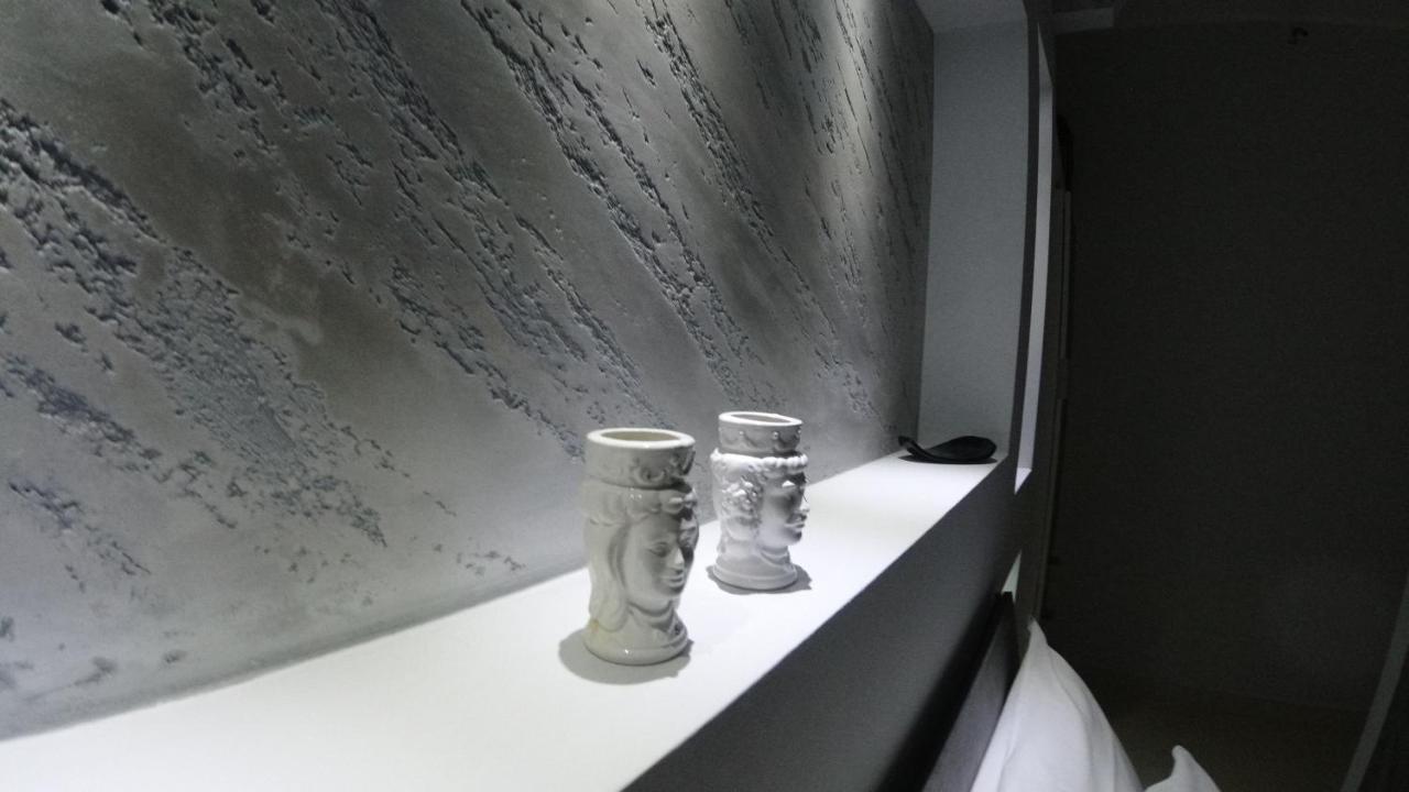 Il Cortiletto28 Rooms & House Szirakúza Kültér fotó